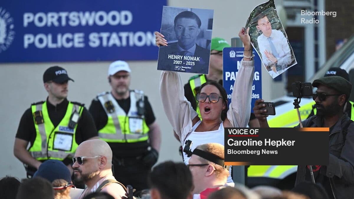 Political Outcry Follows UK Police Handling of Fatal Stabbing Incident