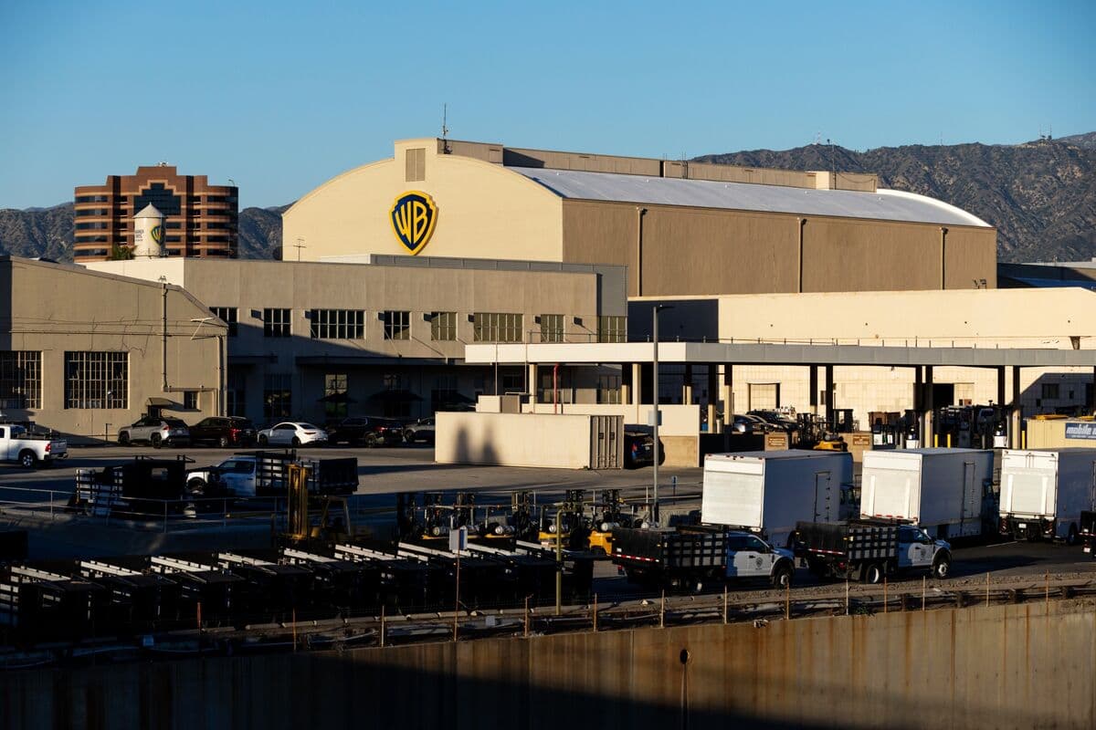Warner Bros. Discovery Increases Loan Sale to Repay $15 Billion Financing