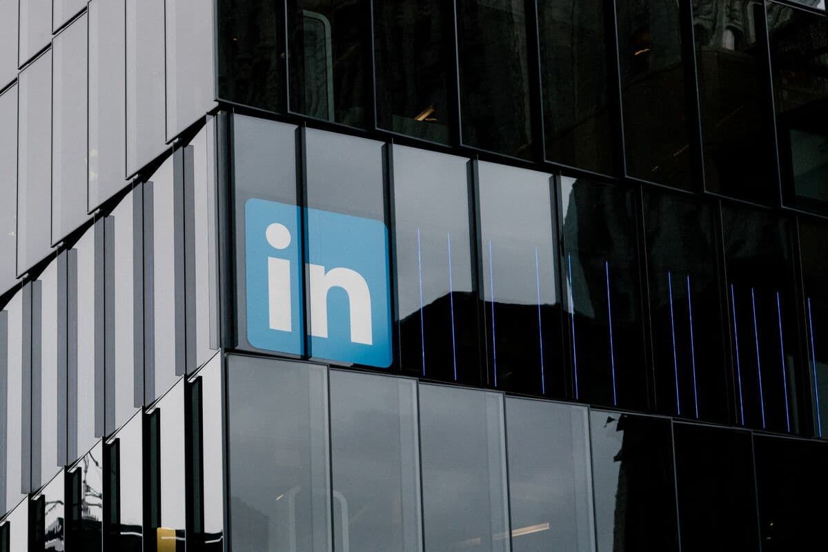 LinkedIn, a Microsoft subsidiary, announces job cuts amid industry-wide layoffs