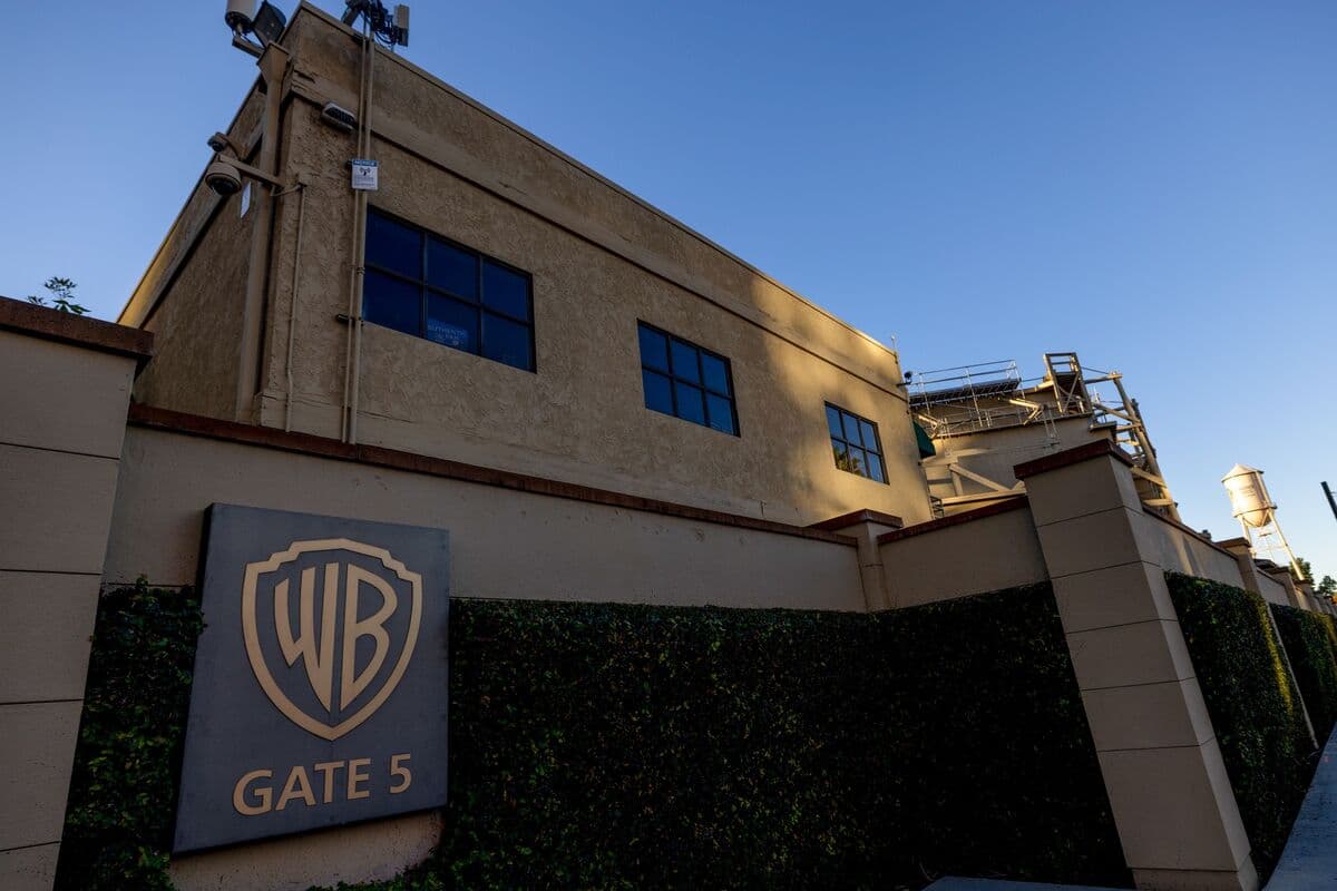 Warner Bros. Secures Bondholder Approval for Debt Agreement Changes