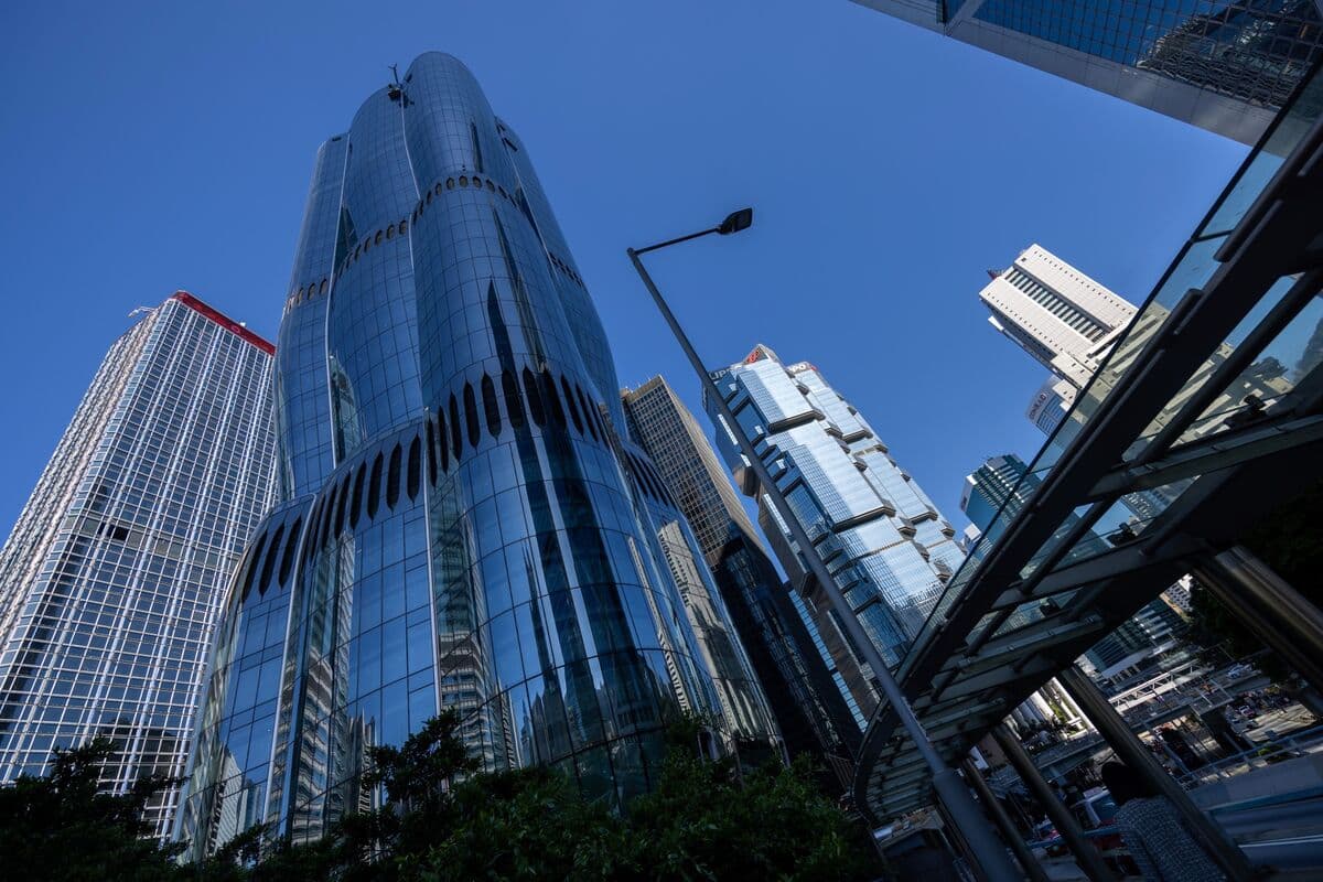 Point72 Expands Office Space in Hong Kong’s Henderson Tower