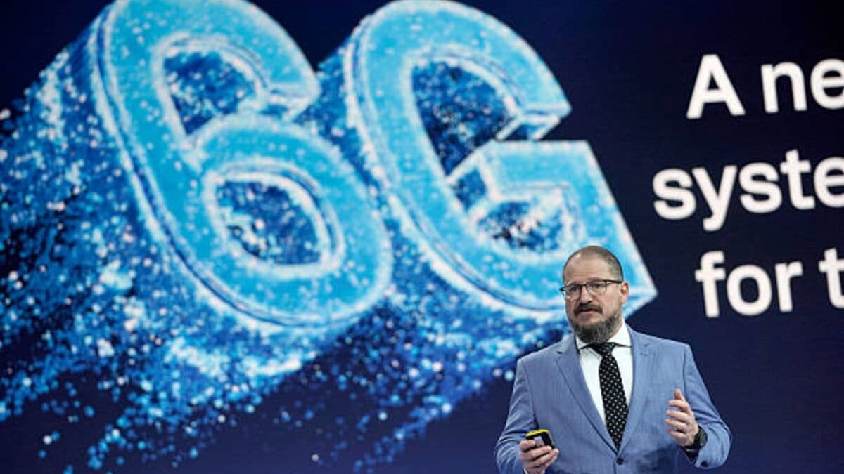 Qualcomm May Be Working With OpenAI on a Phone, Analysts Says