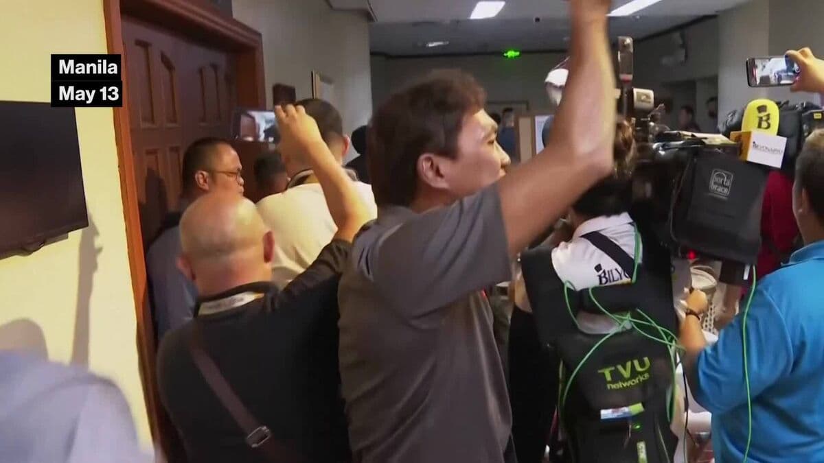 Gunshots Heard Inside Philippine Senate Amid Controversy Over Lawmaker