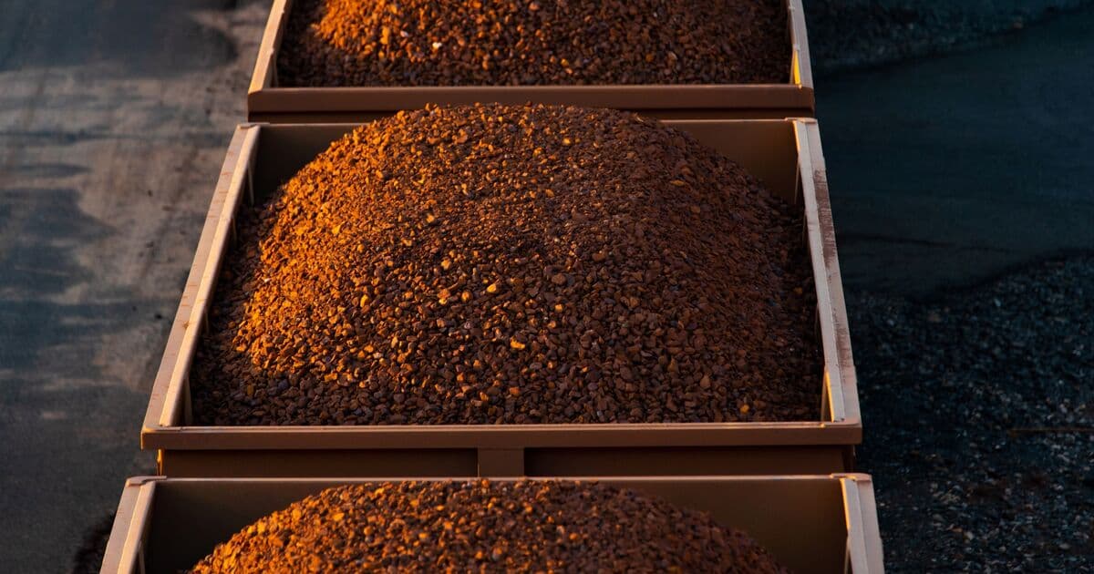 Fortescue Iron Ore Shipments Delayed Amid Stalled CMRG Negotiations