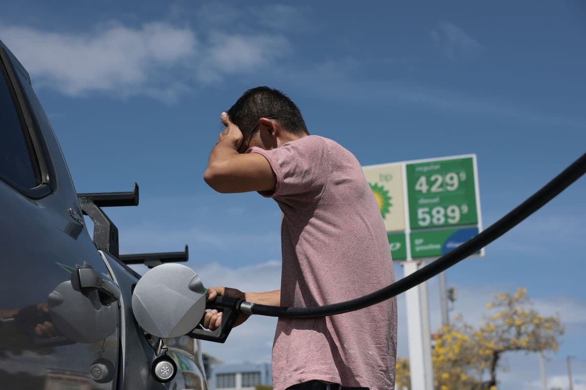 Iran Conflict Intensifies US Inflation, Impacting Voter Finances