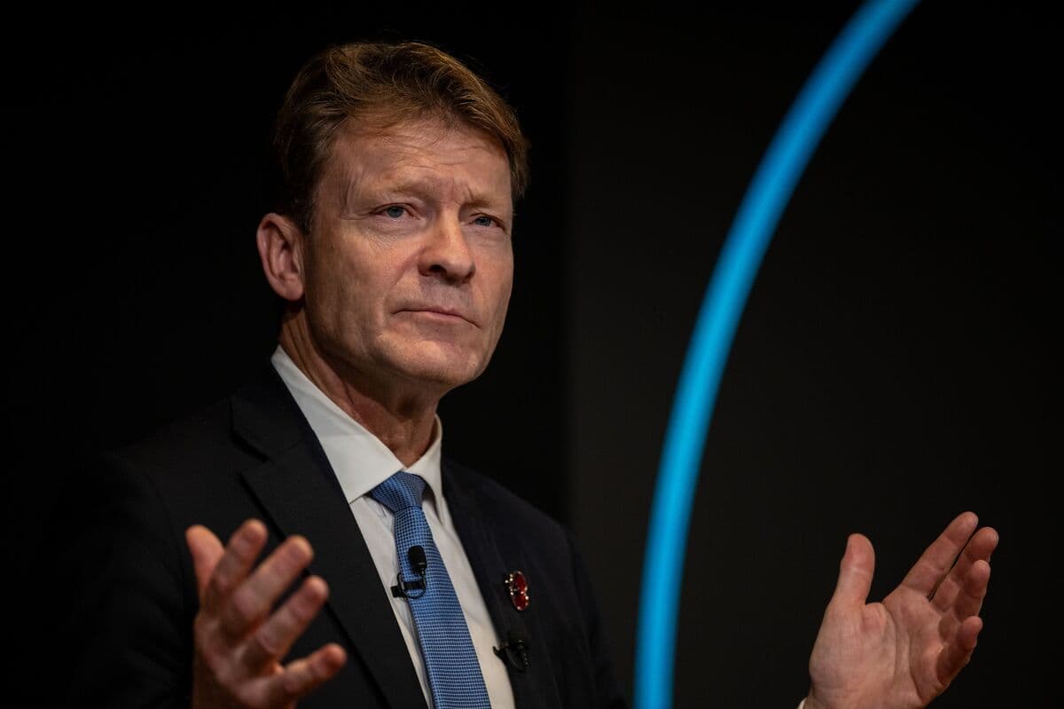 UK’s Right-Wing Parties Criticize Trump Greenland Tariff Threat