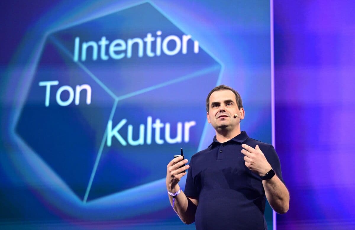 Google Translate Rival DeepL Announces Plans to Cut 25% of Staff
