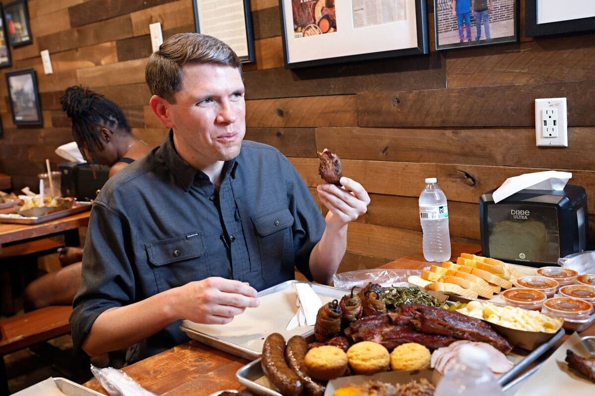 Talarico Orders a Texas BBQ Feast After Paxton’s ‘Vegan’ Taunt