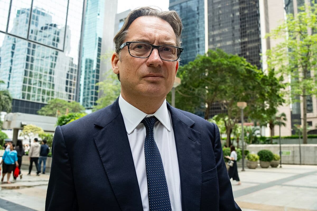 Bank of America Didn’t ‘Wall-Cross’ Segantii Before Esprit Block