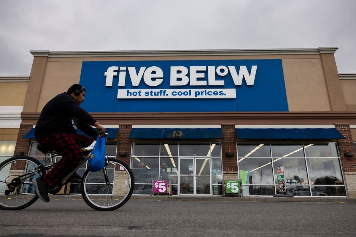 Five Below Tops Full-Year Outlook Aided by Store Openings