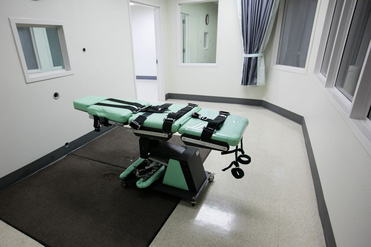 Justice Department Calls for Expansion of Federal Death Penalty