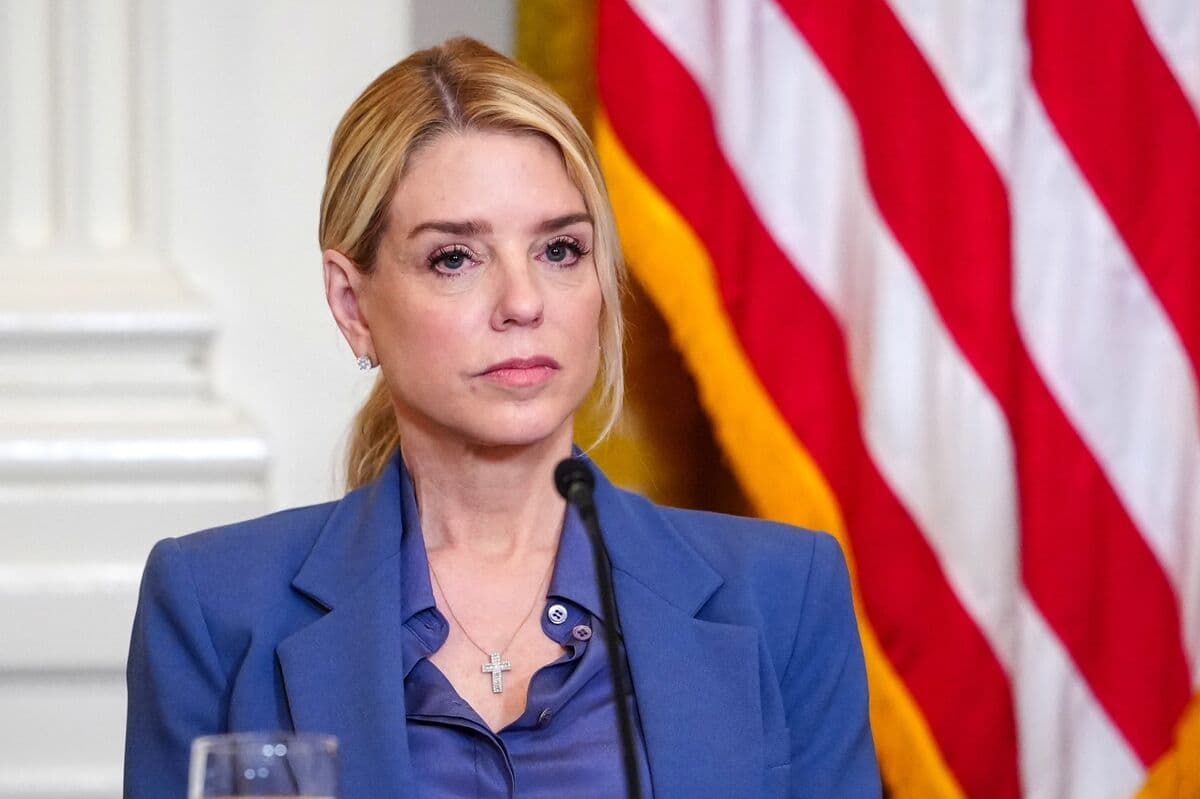 Bondi Ordered by House Committee to Testify on Her Epstein Probe