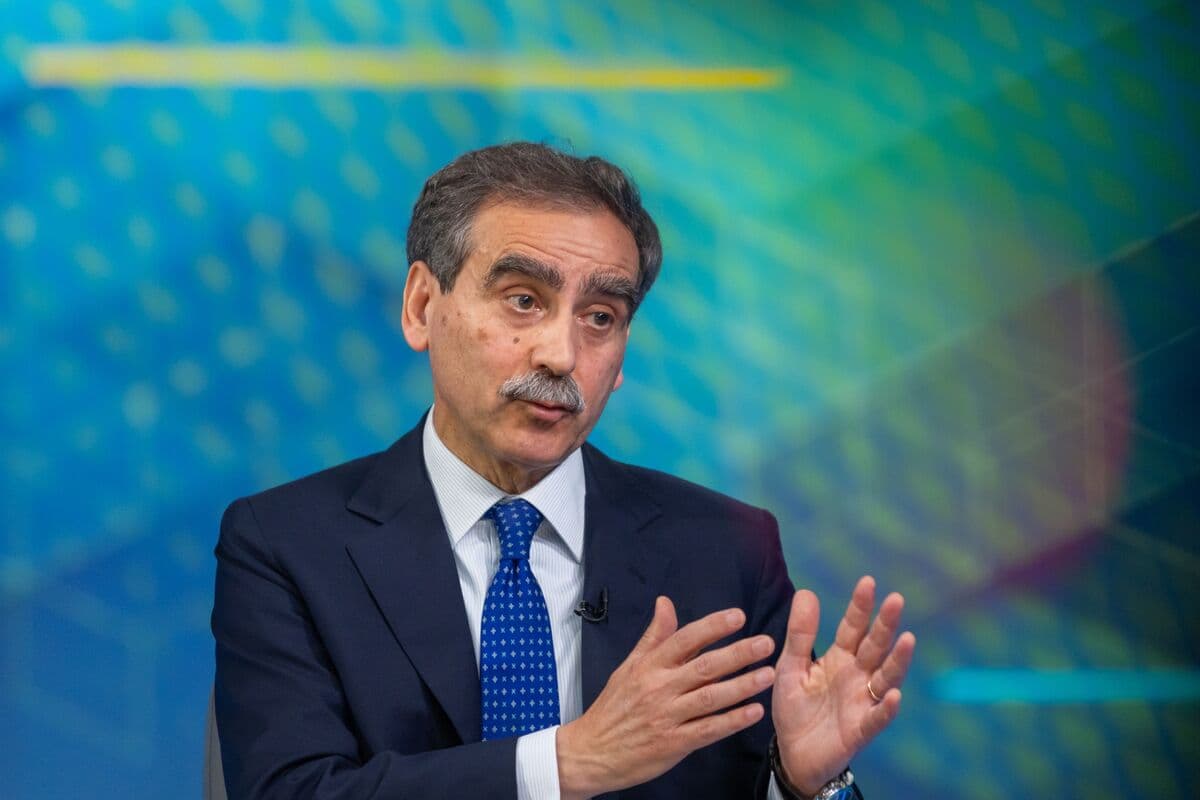 Paschi Said to Review Lovaglio Position at Monday Board Meeting