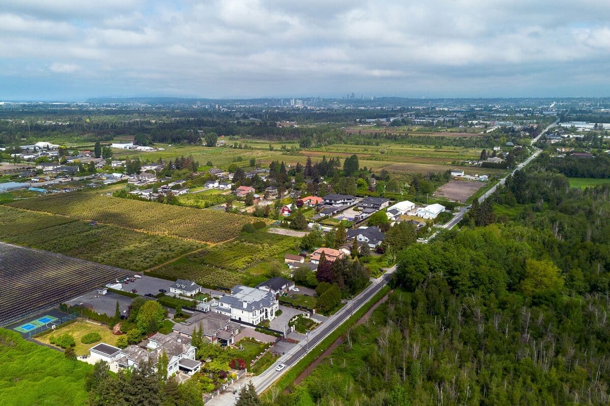 Canadian Homeowners Express Concerns Over $1 Billion Indigenous Land-Rights Decision