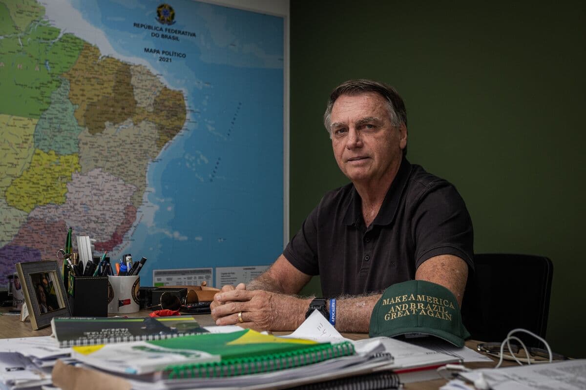 Brazil’s Bolsonaro Admitted to Hospital for Shoulder Surgery