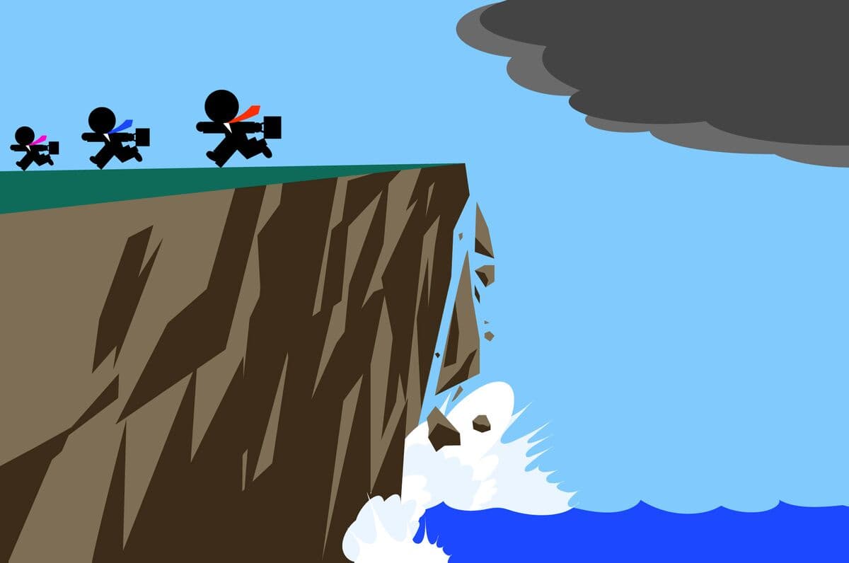 Cliffwater’s Father-Son Duo Is Lashed by Private Credit’s Brewing Storm