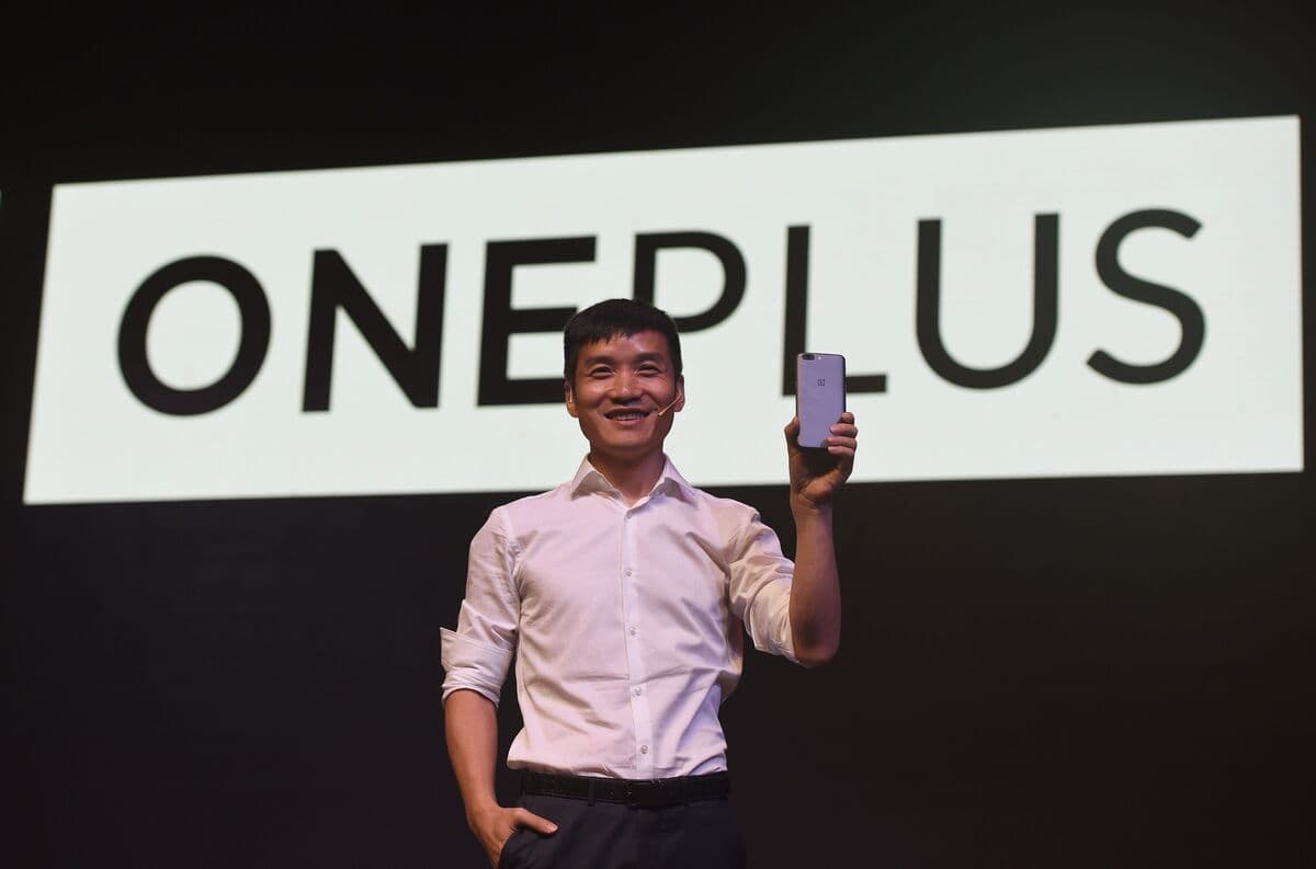 Taiwan Issues Arrest Warrant for CEO of OnePlus Over China Hires