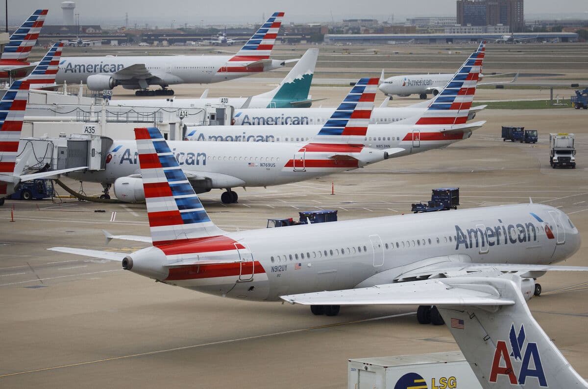 American Airlines to Sell $1.14 Billion in Bonds for 32 Planes