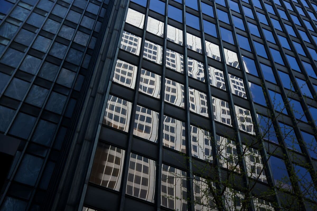 Public BDCs Face Significant Discounts Amid Market Volatility Since Covid