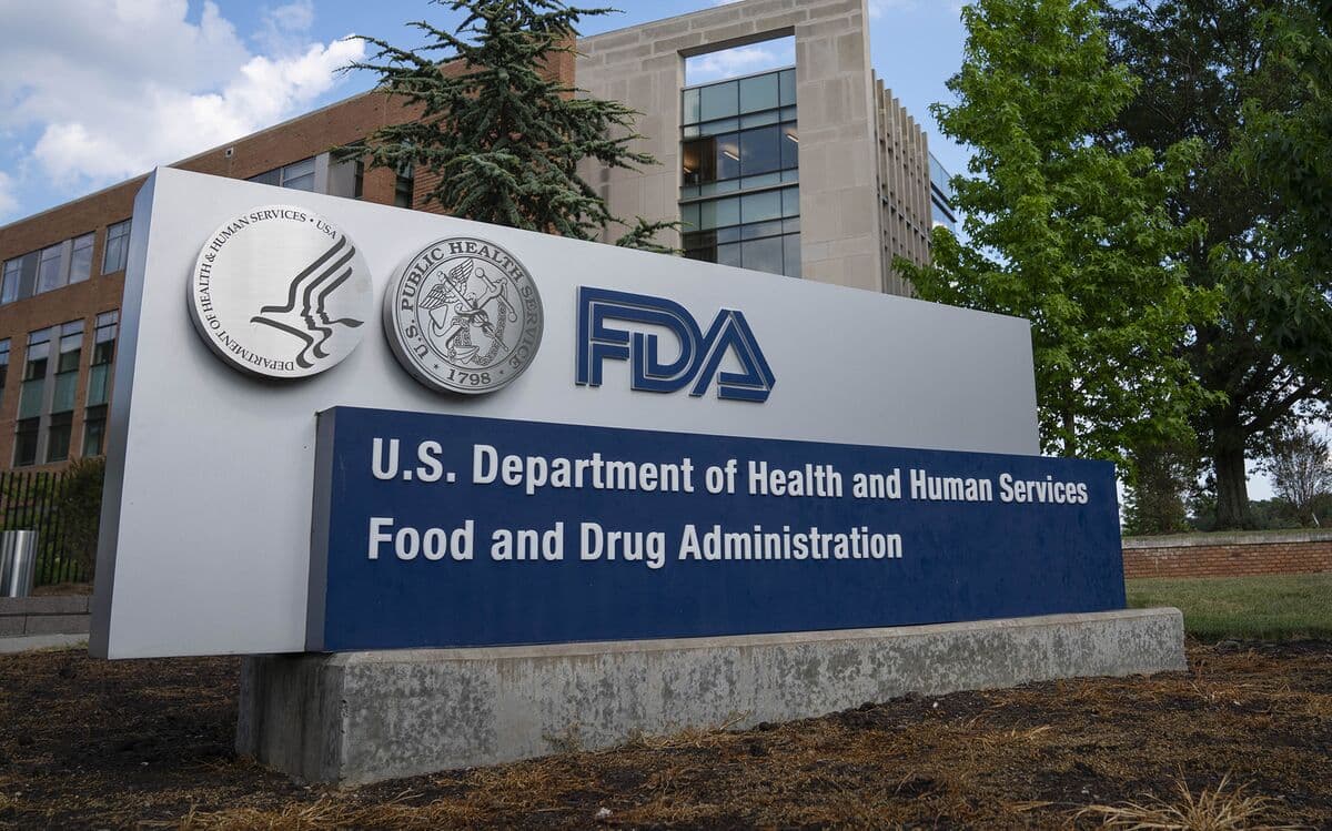 FDA Plans to Speed Up Drug Trials With Real-Time Data, AI