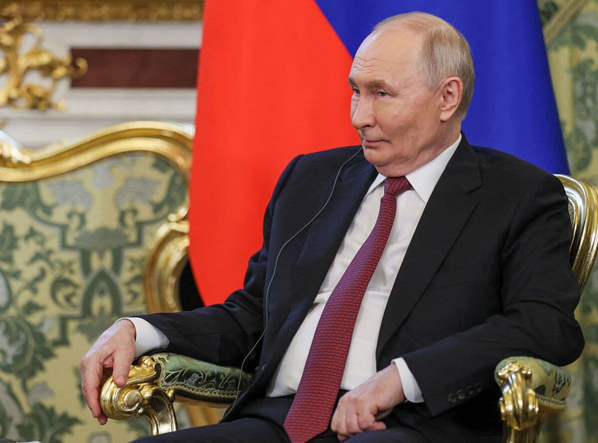 Former Ukraine Foreign Minister Cautions Europe Against Engaging Putin