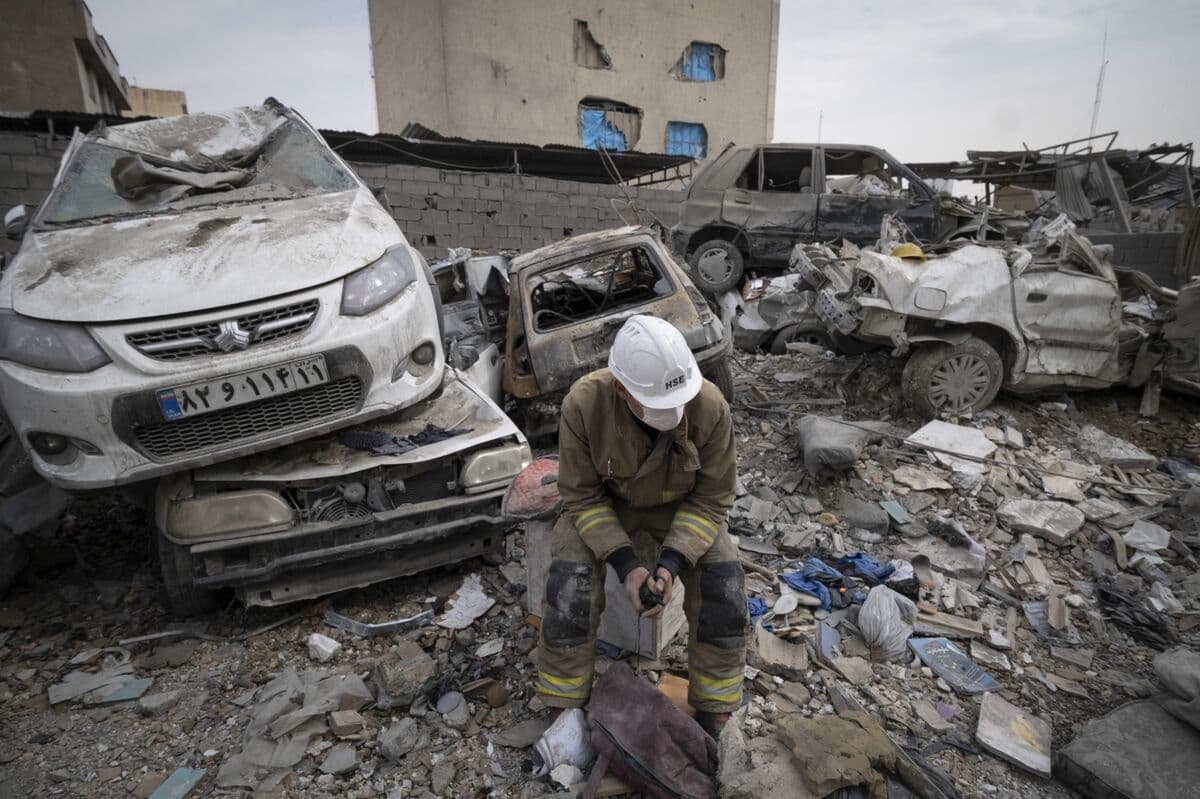 Expert Says US Iran Strikes May Last Only Days or Weeks Longer