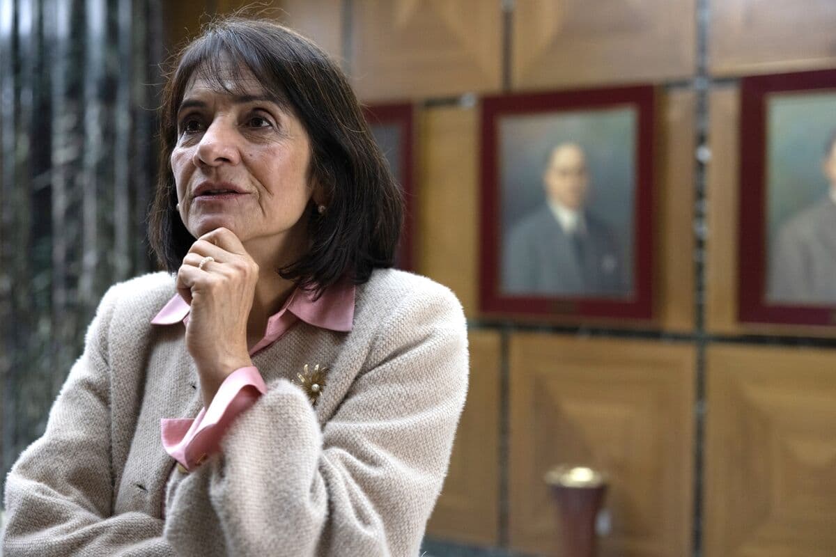 Central Banker Sees ‘Major Threat’ to Colombia From Iran War