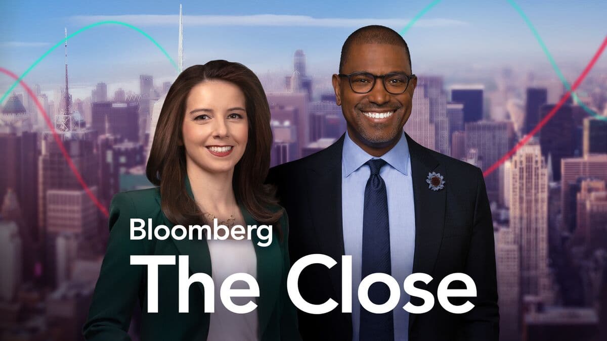 S&P Set for Best Month Since 2020, Apple Beats Earnings | The Close 4/30/2026