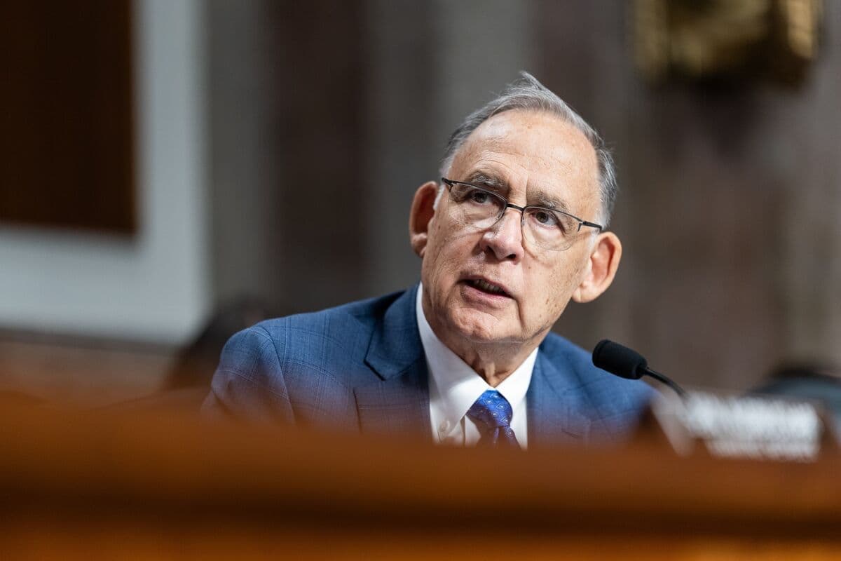 Senate Agriculture Chair Urges Farm Rescue After Oil Price Surge