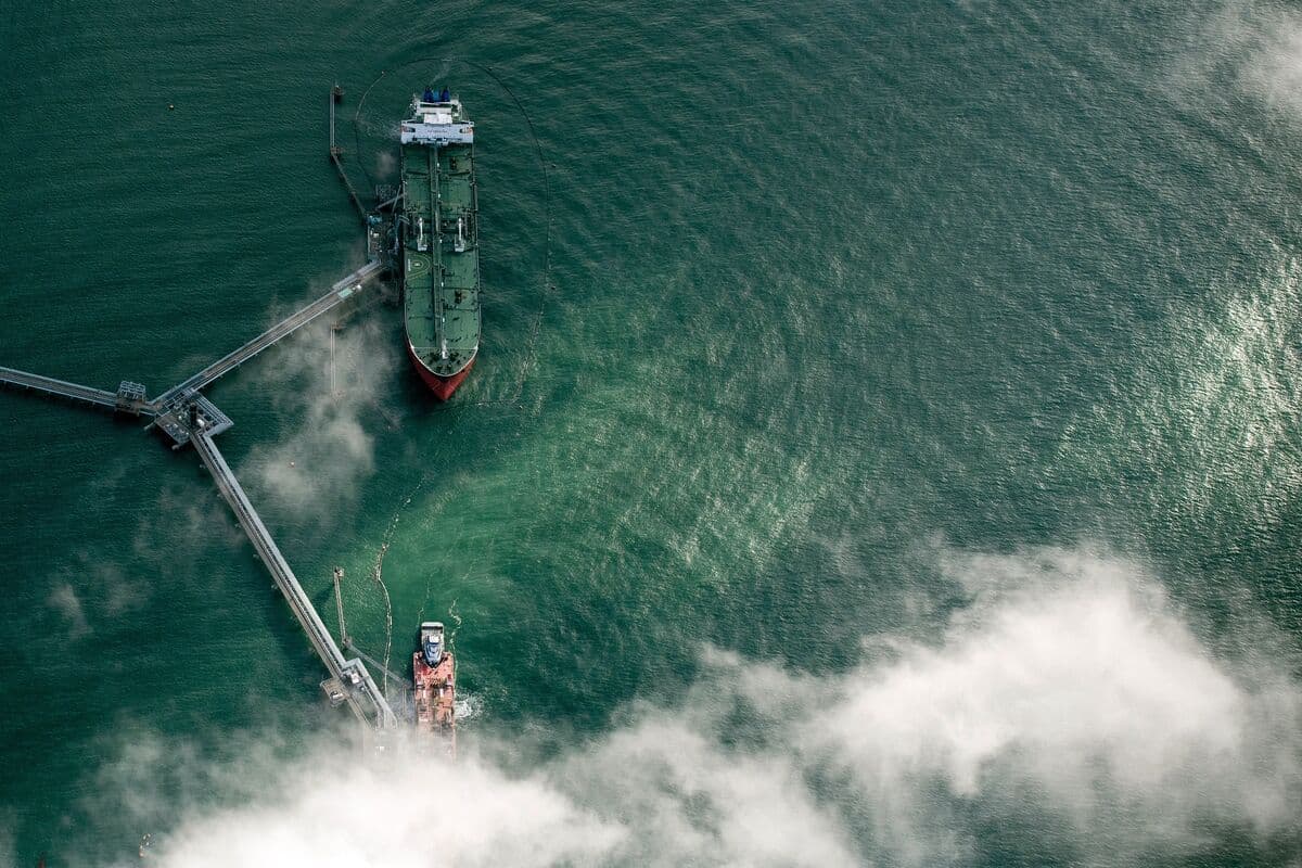 Military-Grade Jet Fuel Cargoes From US Show Scale of War Impact