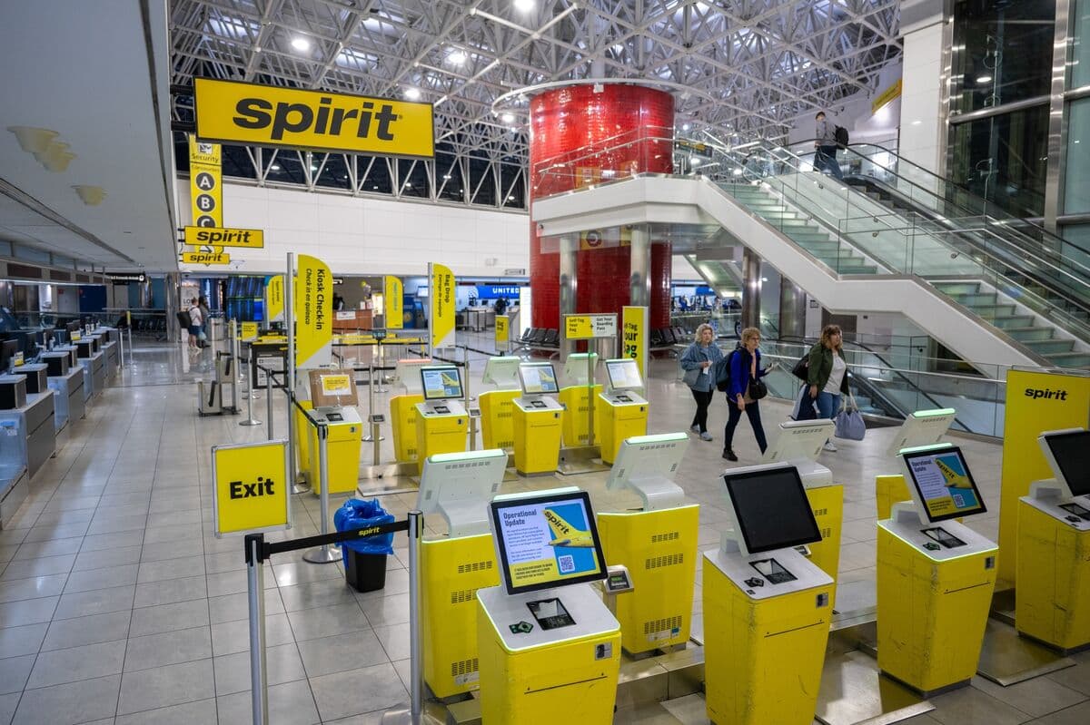 Spirit Airlines Seeks to Start Orderly Wind-Down to Sell Assets