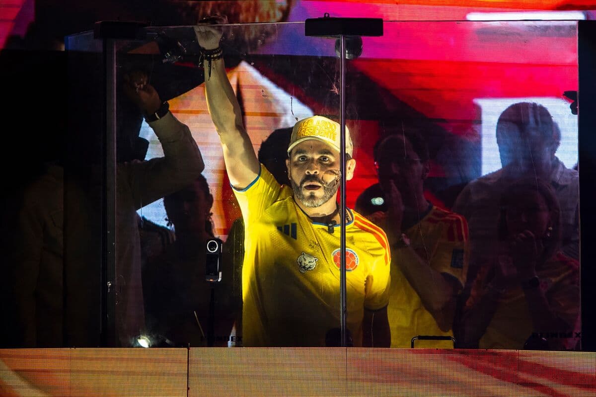 Colombia's National Football Jersey Becomes a Political Symbol Ahead of World Cup
