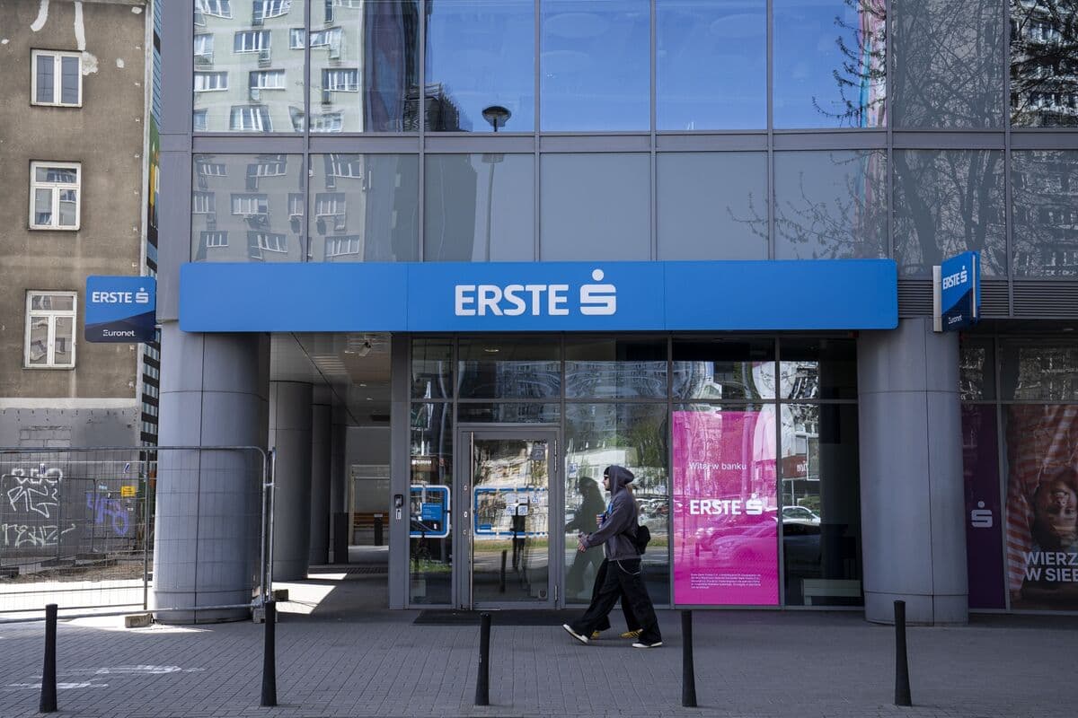 Erste Ready for Bolt-On M&A Deals After €7 Billion Poland Entry