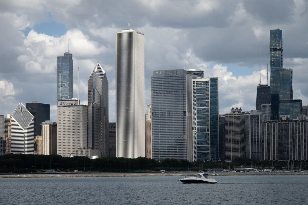 Mid-Market Investment Bank Lincoln International Files for IPO