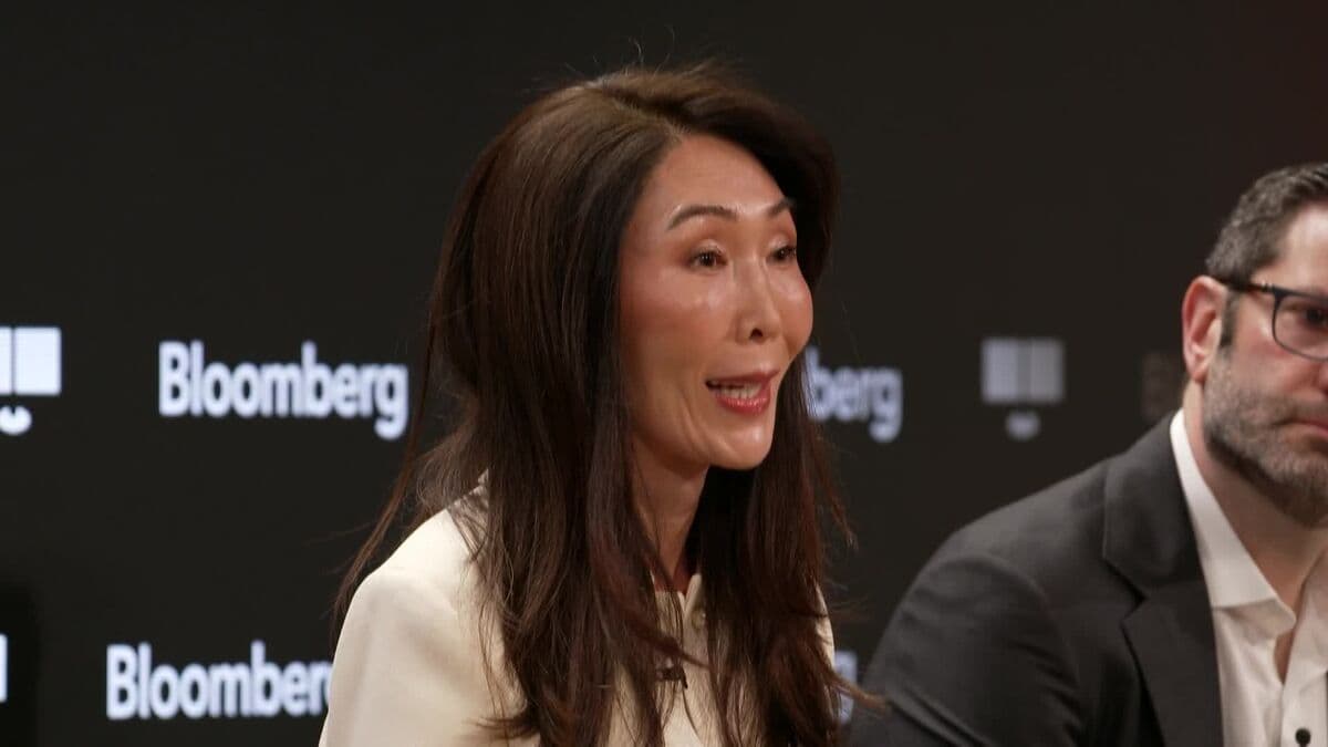 Holly Kim Warns of Impending Defaults in Private Credit Sector