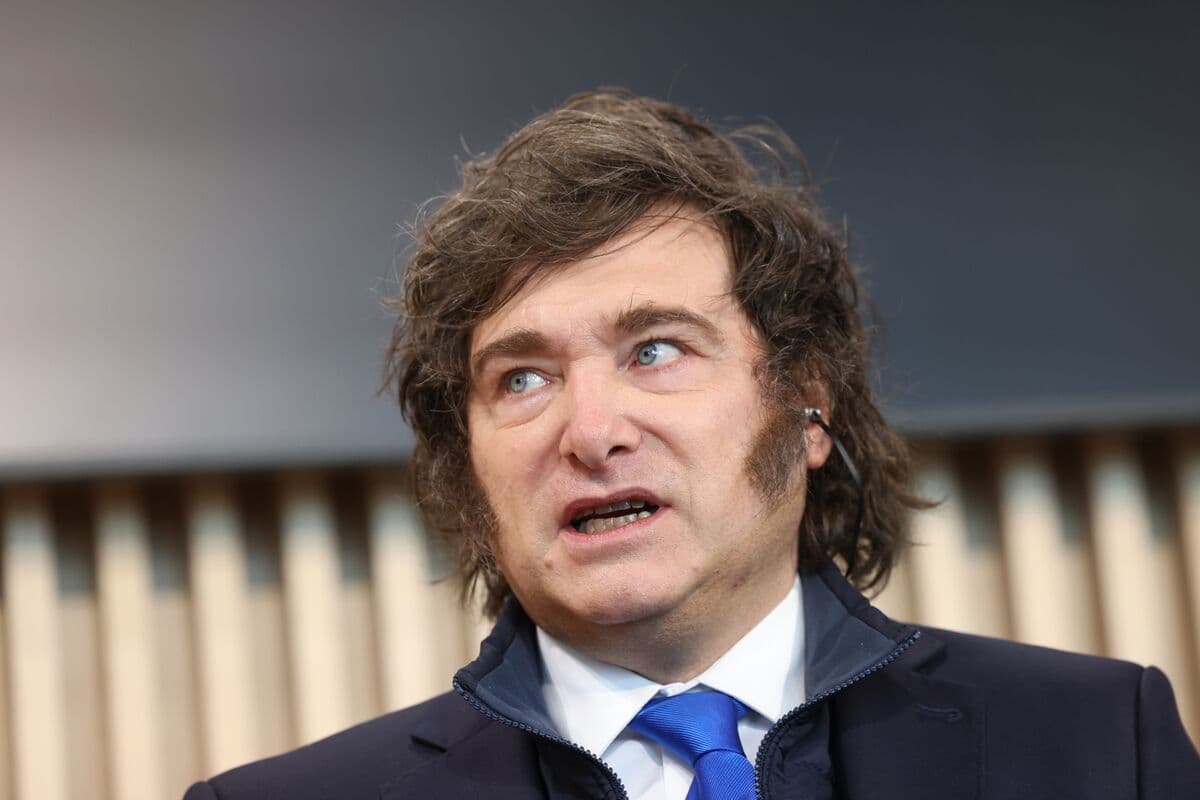 Argentina Bond Investors Increasingly Fear the Day After Milei