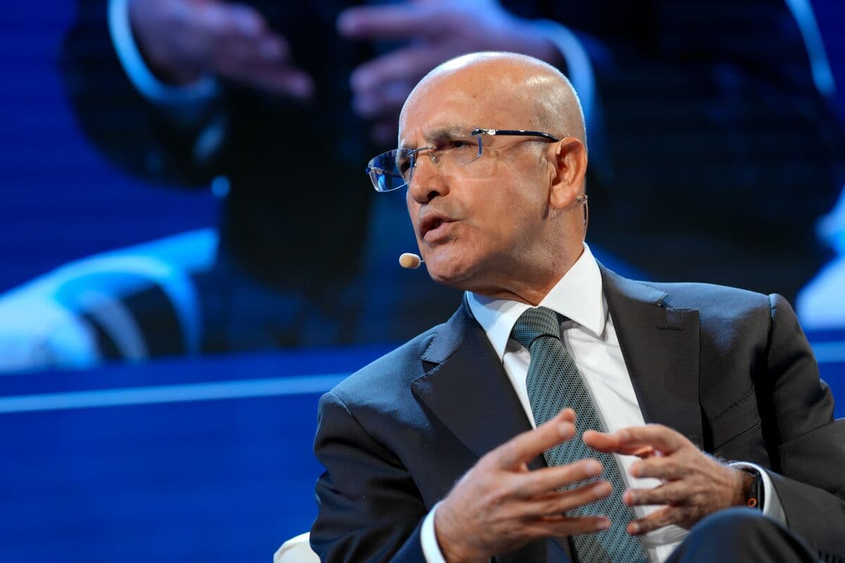 Turkish Finance Chief Said Year-End Inflation May Slow to 19%