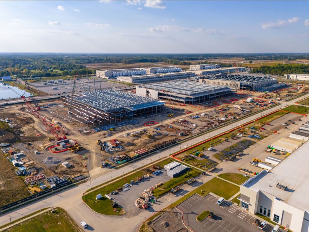 Data Centers Overtake Offices in US Construction-Spending Shift