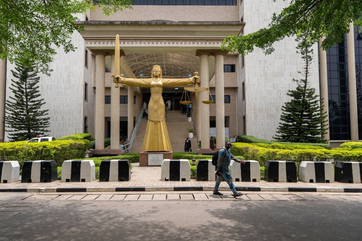 Nigerian Court Sentences Former Energy Minister to 75 Years for Corruption
