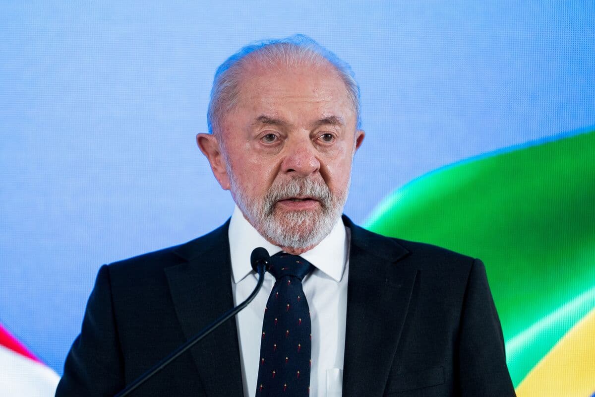 Lula Eliminates Controversial Tax on Low-Value Imports Ahead of Election