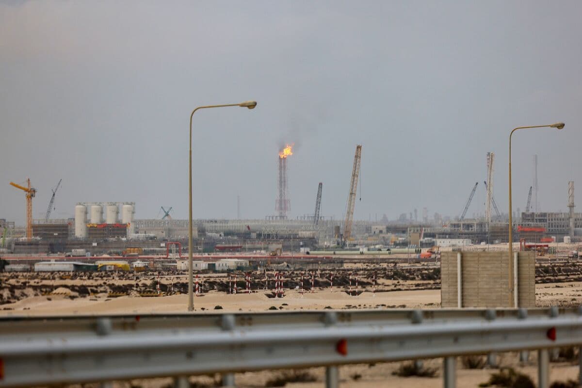 Oil and Gas Prices Jump as Strikes on Gulf Facilities Escalate