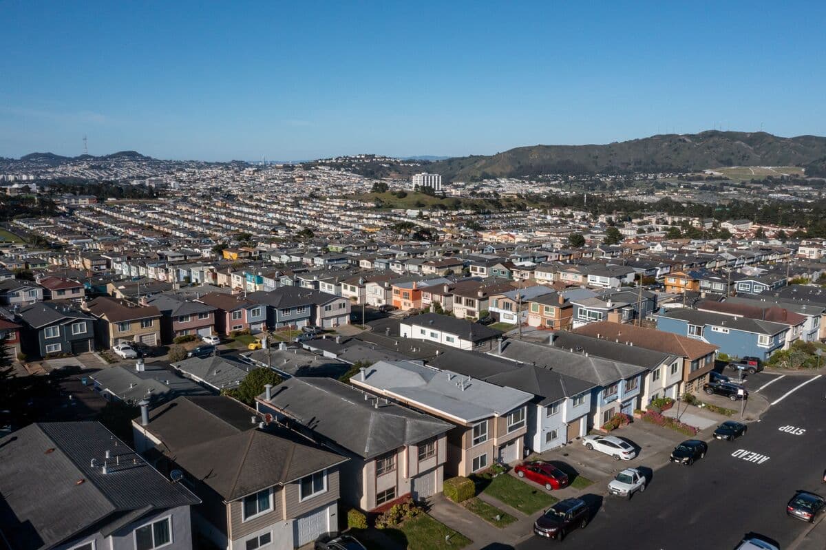 Mortgage Rates Jump for Second Week to 6.37%, Freddie Mac Says