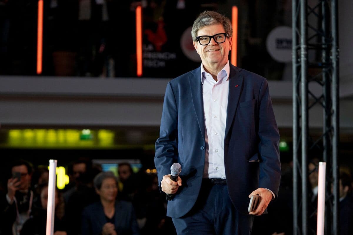 VCs Are Settling for Smaller Stakes in Hot AI Startups