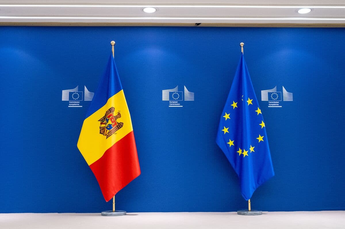 Ukraine and Moldova Begin Initial EU Membership Negotiations