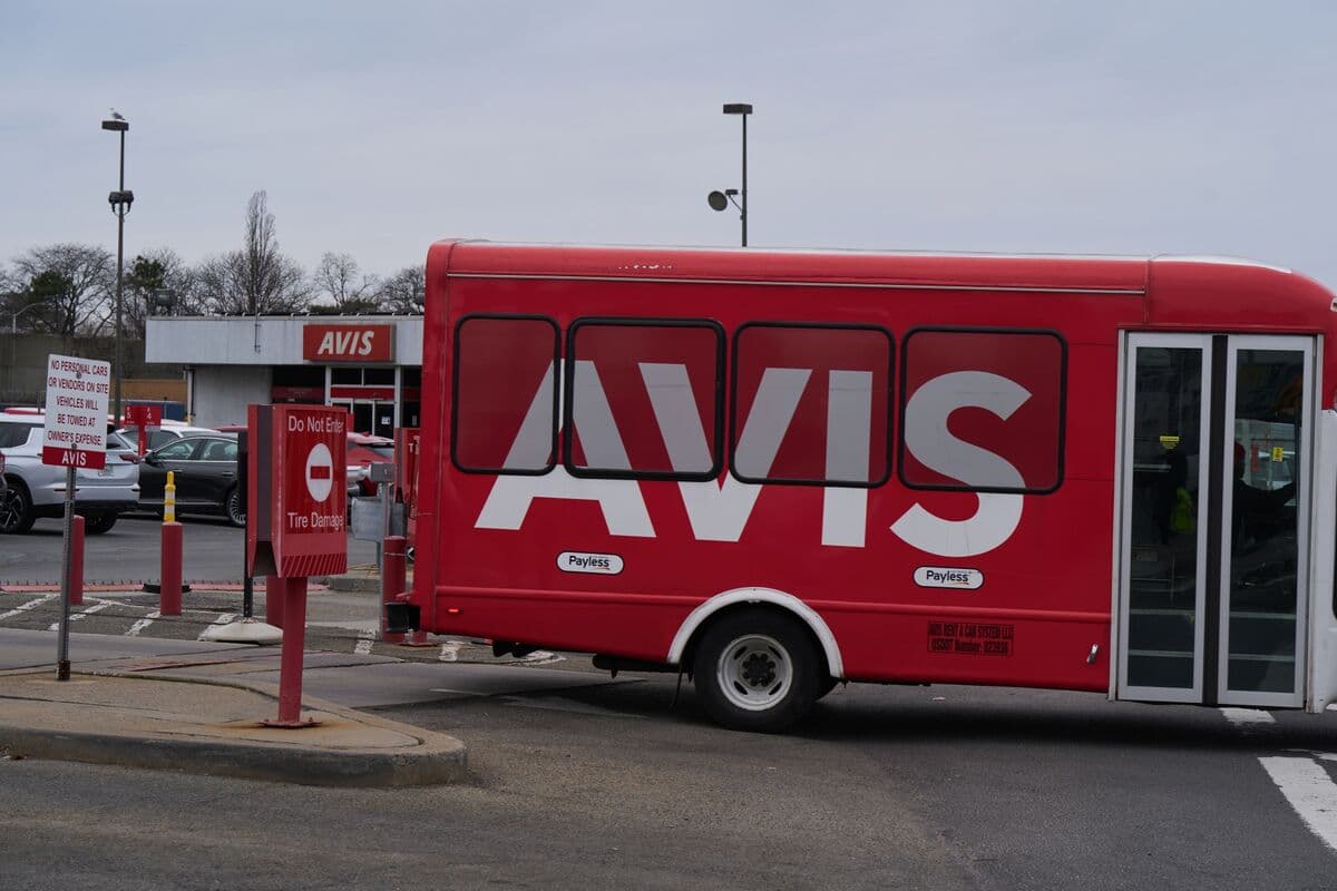 Avis Ends Partnership with Vendor, Heightening Concerns Over Software Credit Risks