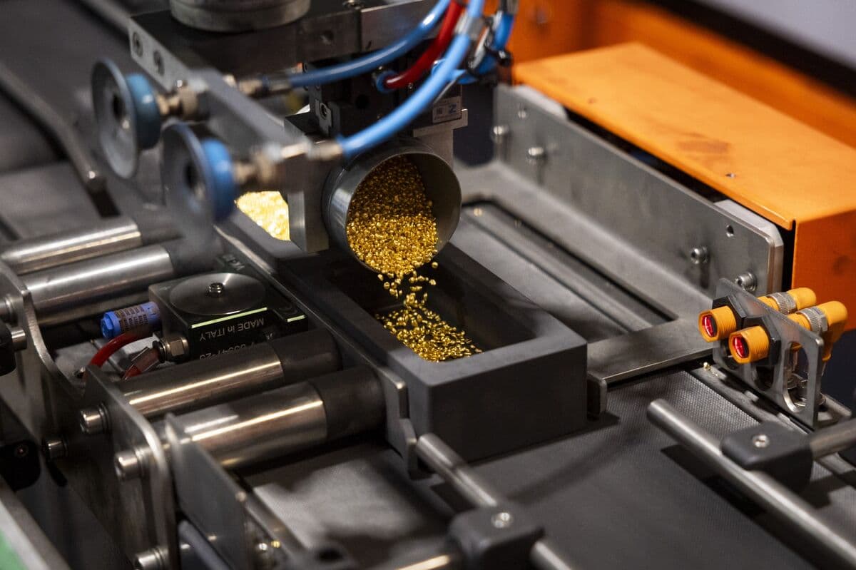 Gold Prices Remain Steady as US-Iran Ceasefire Prospects Alleviate Inflation Concerns
