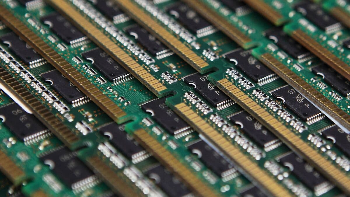 Rasgon: Memory Chips Having 'Mini-Deepseek Moment'