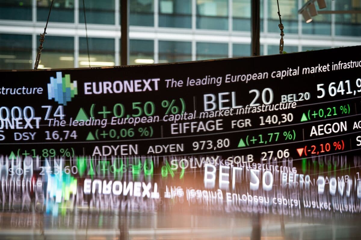 Strategists Unfazed by War Expect European Stocks to Bounce