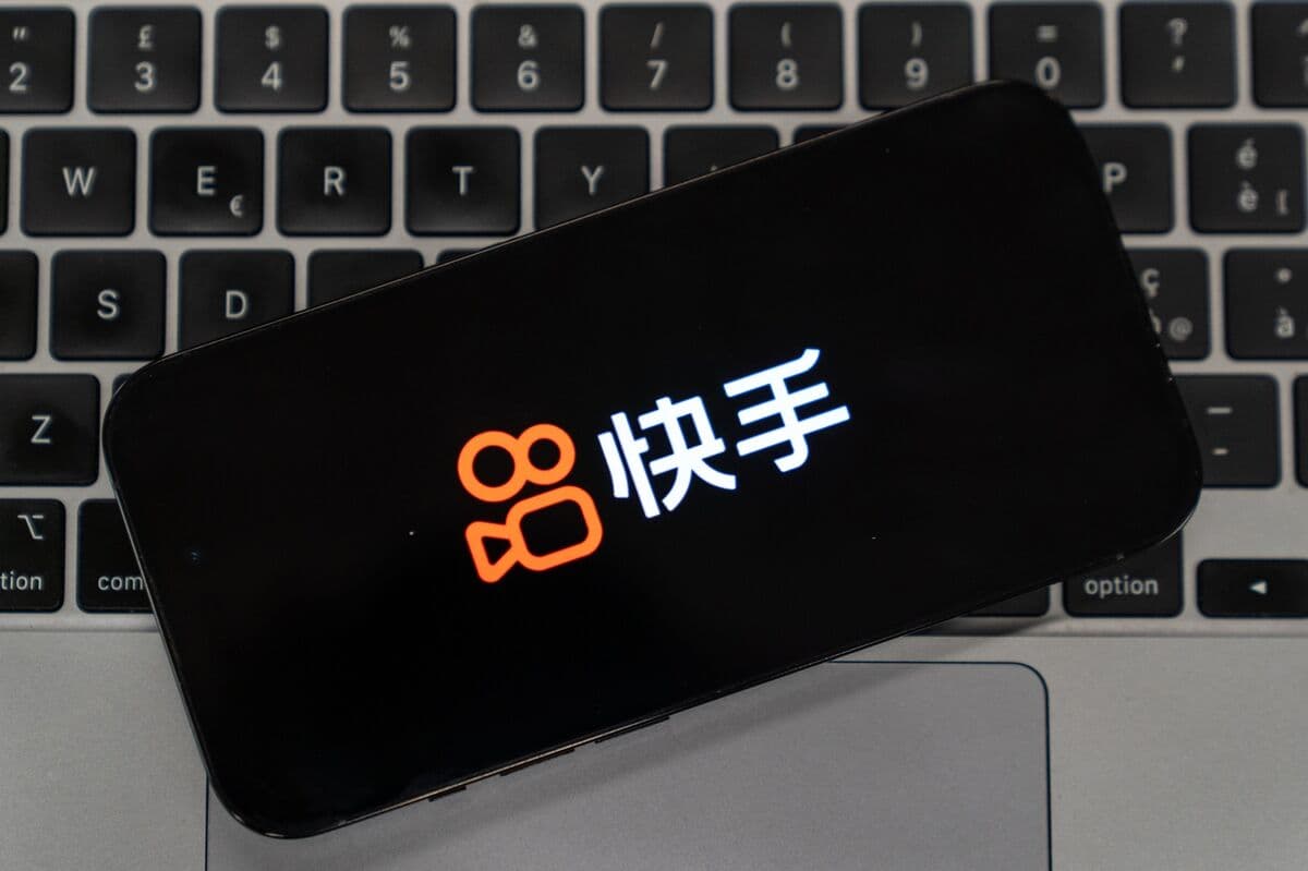 Kuaishou Markets $2 Billion Offshore Bond Offering to Fund AI