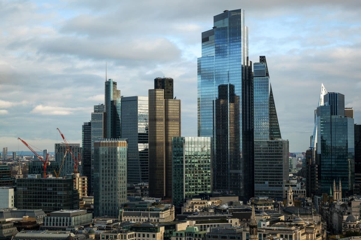 Anthropic, OpenAI Splurge on London Office Space in Leasing Wave